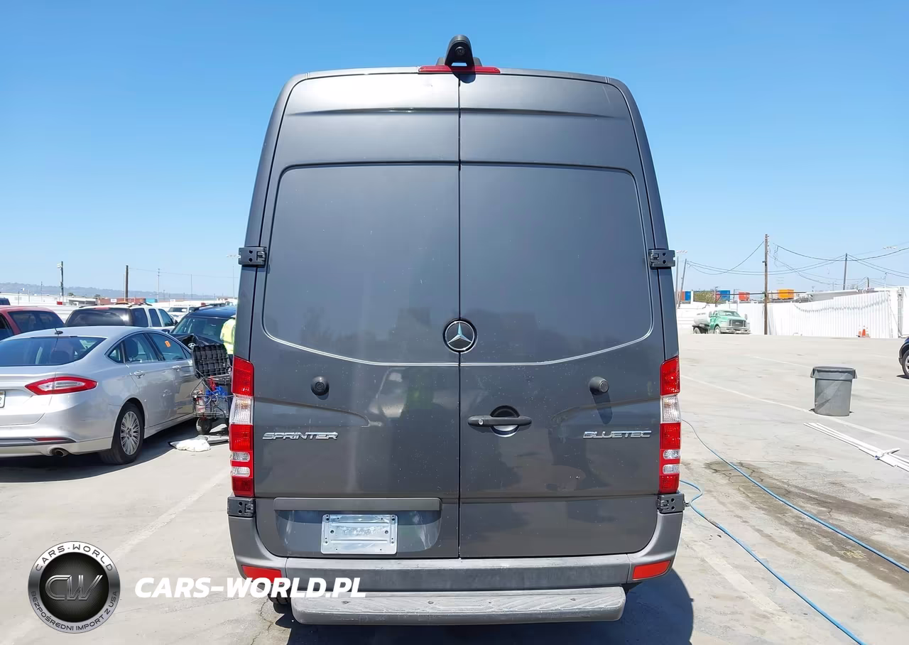 2015 Mercedes-Benz Sprinter 2500 Normal Roof VIN:WD3PE7DC3FP142186 - 17
