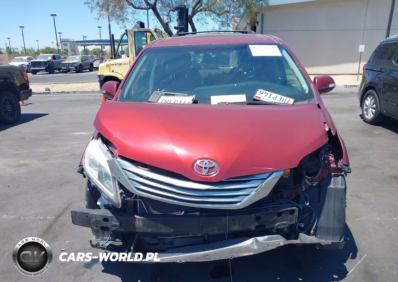 2015 Toyota Sienna Limited Premium 7 Passenger VIN:5TDDK3DC4FS121024 - 13
