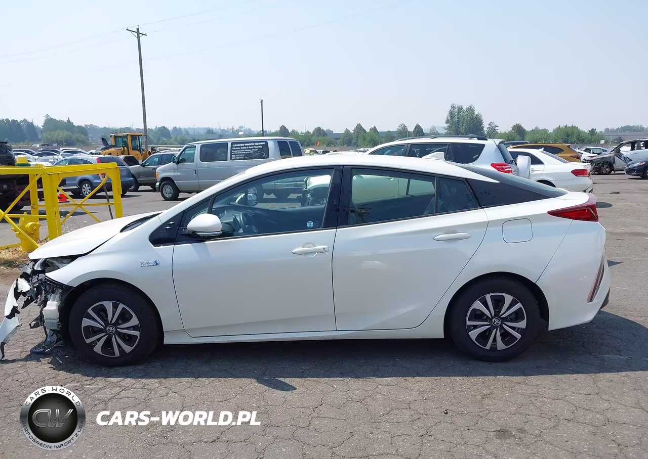 2017 Toyota Prius Prime Premium VIN:JTDKARFP0H3061020 - 15