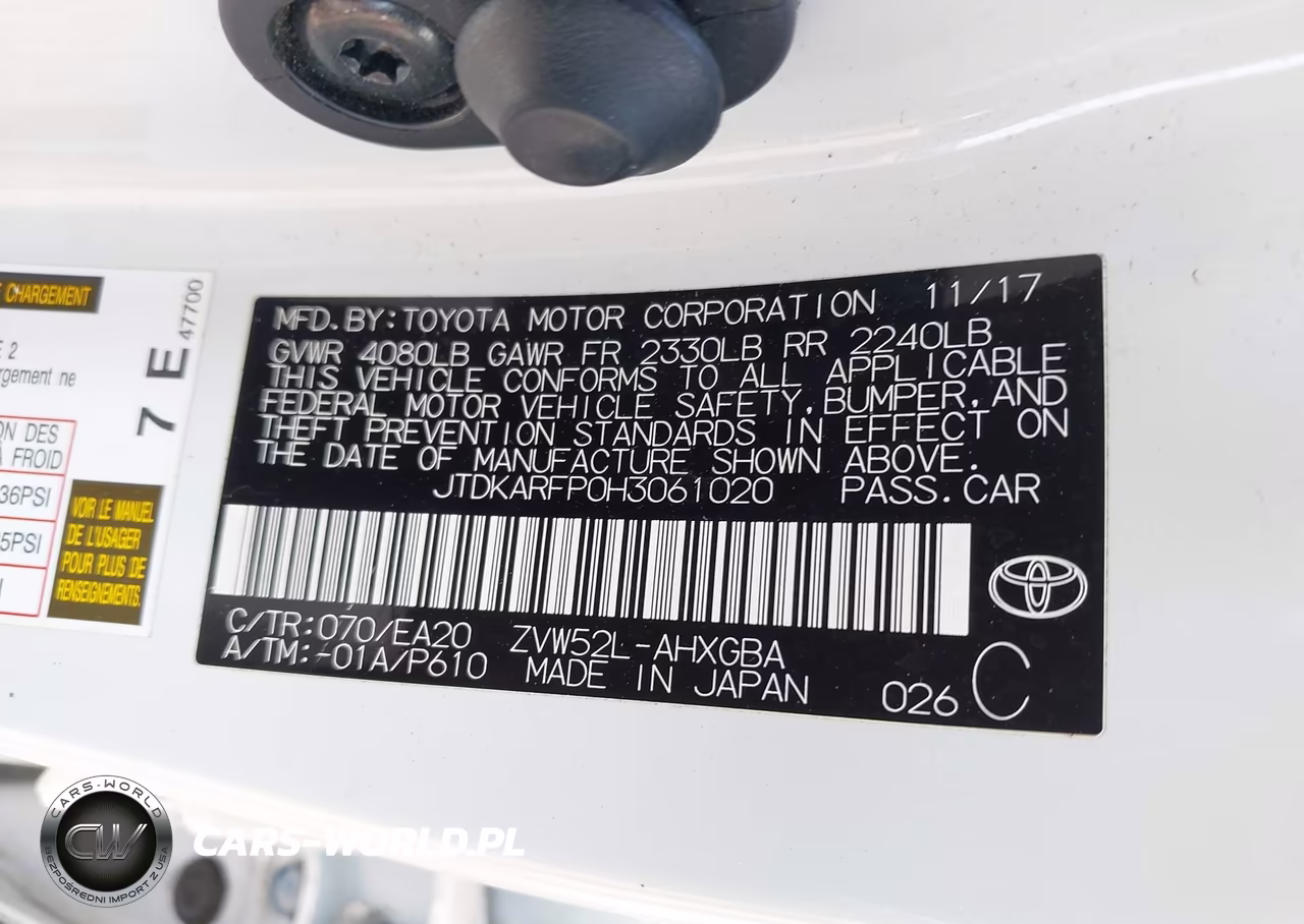 2017 Toyota Prius Prime Premium VIN:JTDKARFP0H3061020 - 9