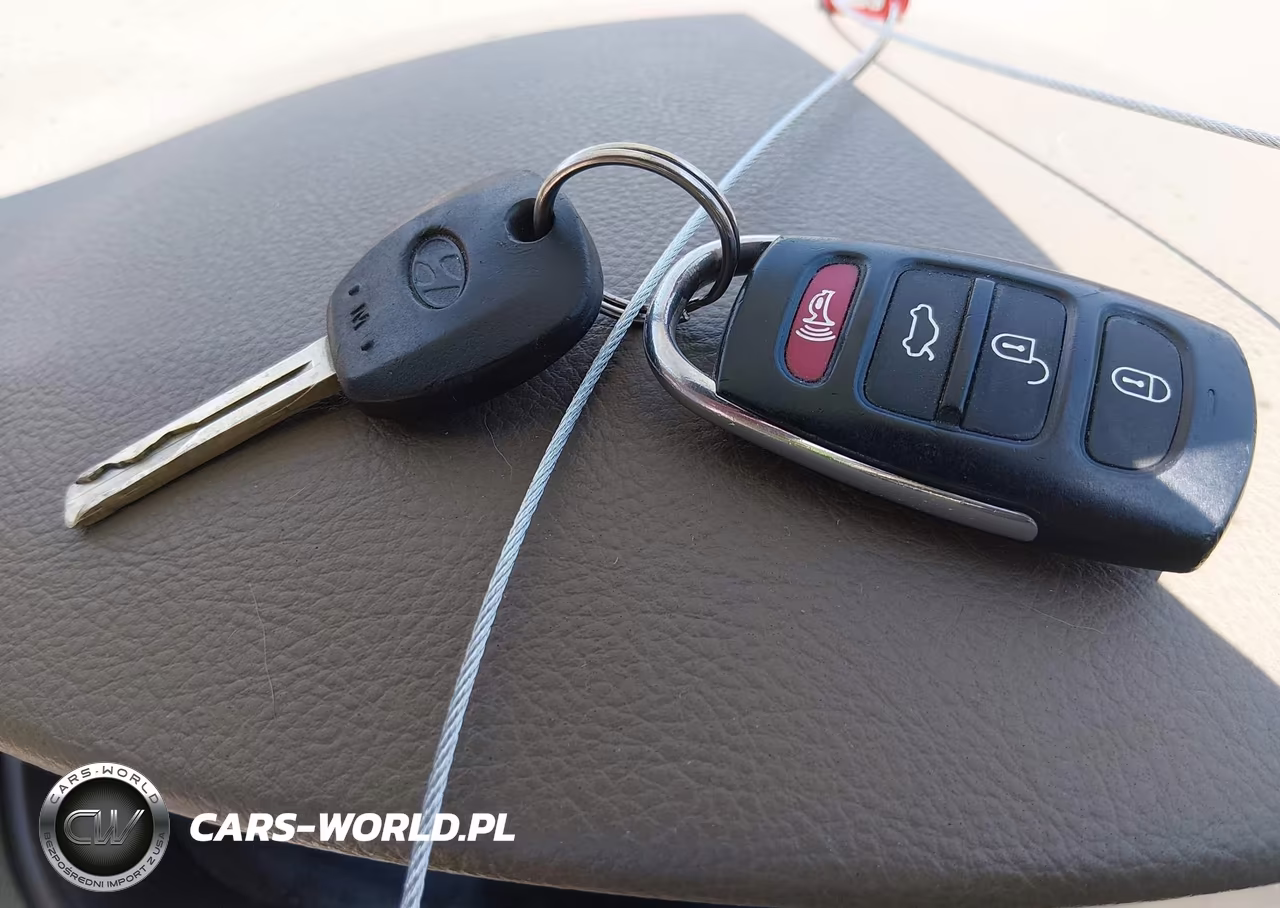 2008 Hyundai Azera Limited VIN:KMHFC46F58A265082 - 11