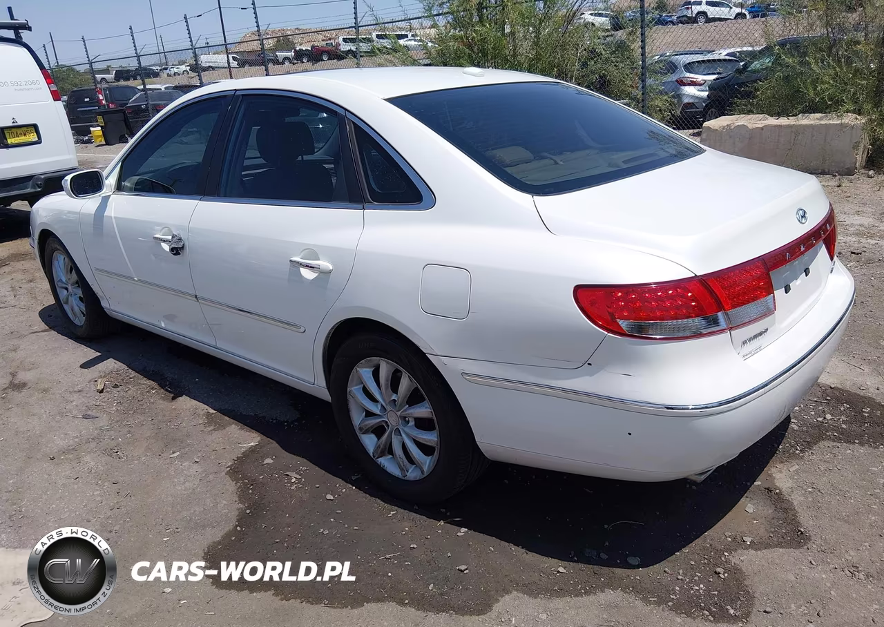 2008 Hyundai Azera Limited VIN:KMHFC46F58A265082 - 3
