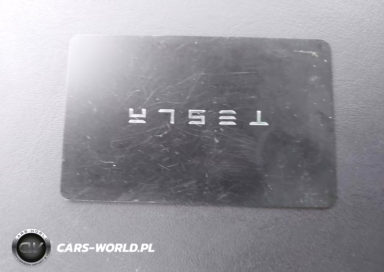 2024 Tesla Model Y Long Range Dual Motor All-Wheel Drive VIN:7SAYGAEE2RF210044 - 11