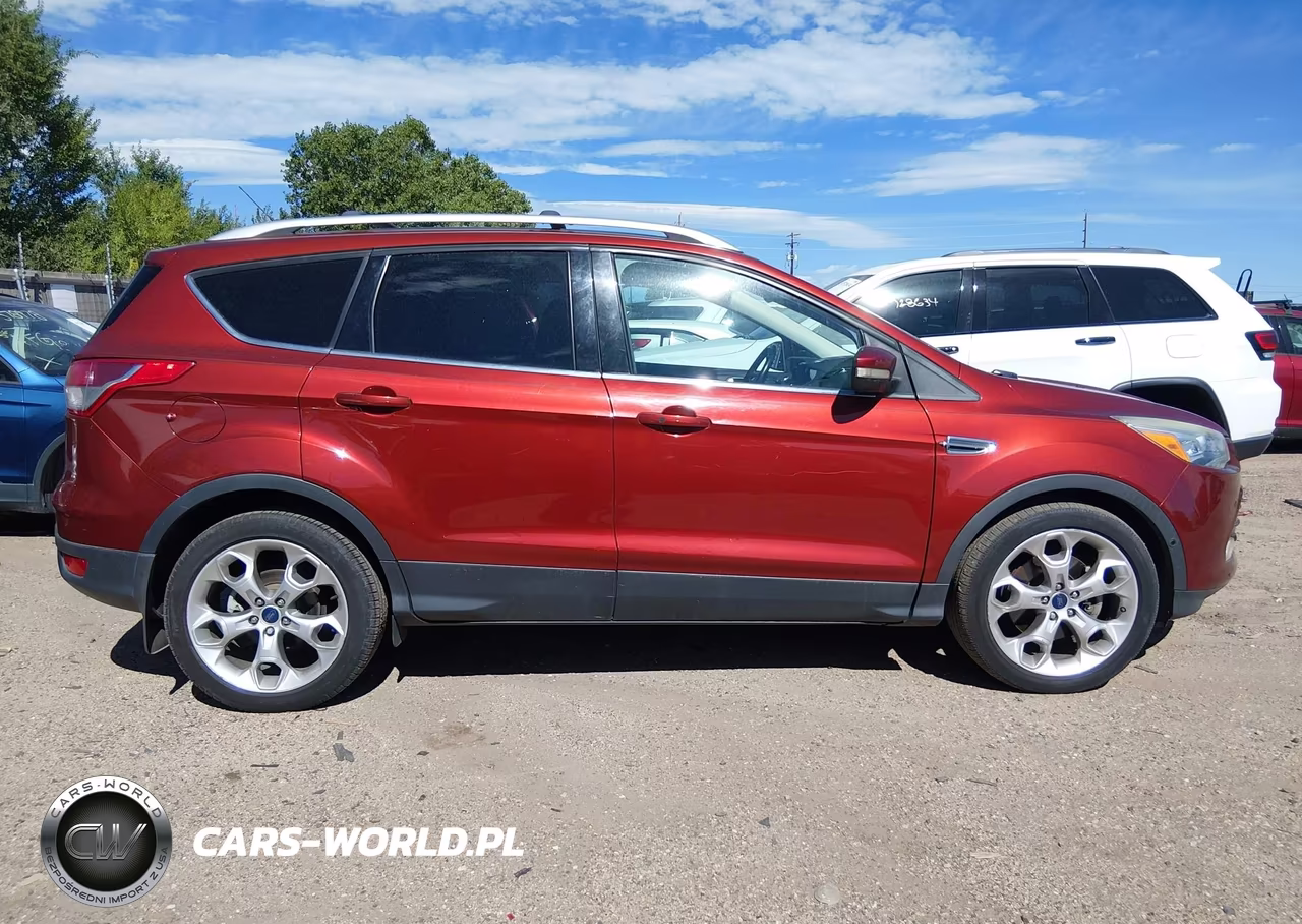 2015 Ford Escape Titanium VIN:1FMCU9J92FUC79256 - 13