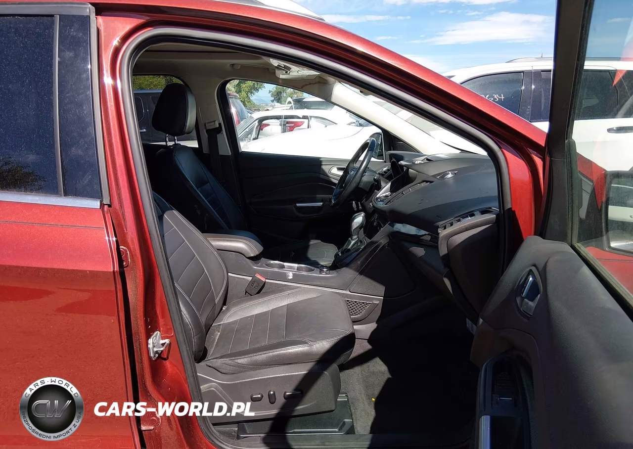 2015 Ford Escape Titanium VIN:1FMCU9J92FUC79256 - 5