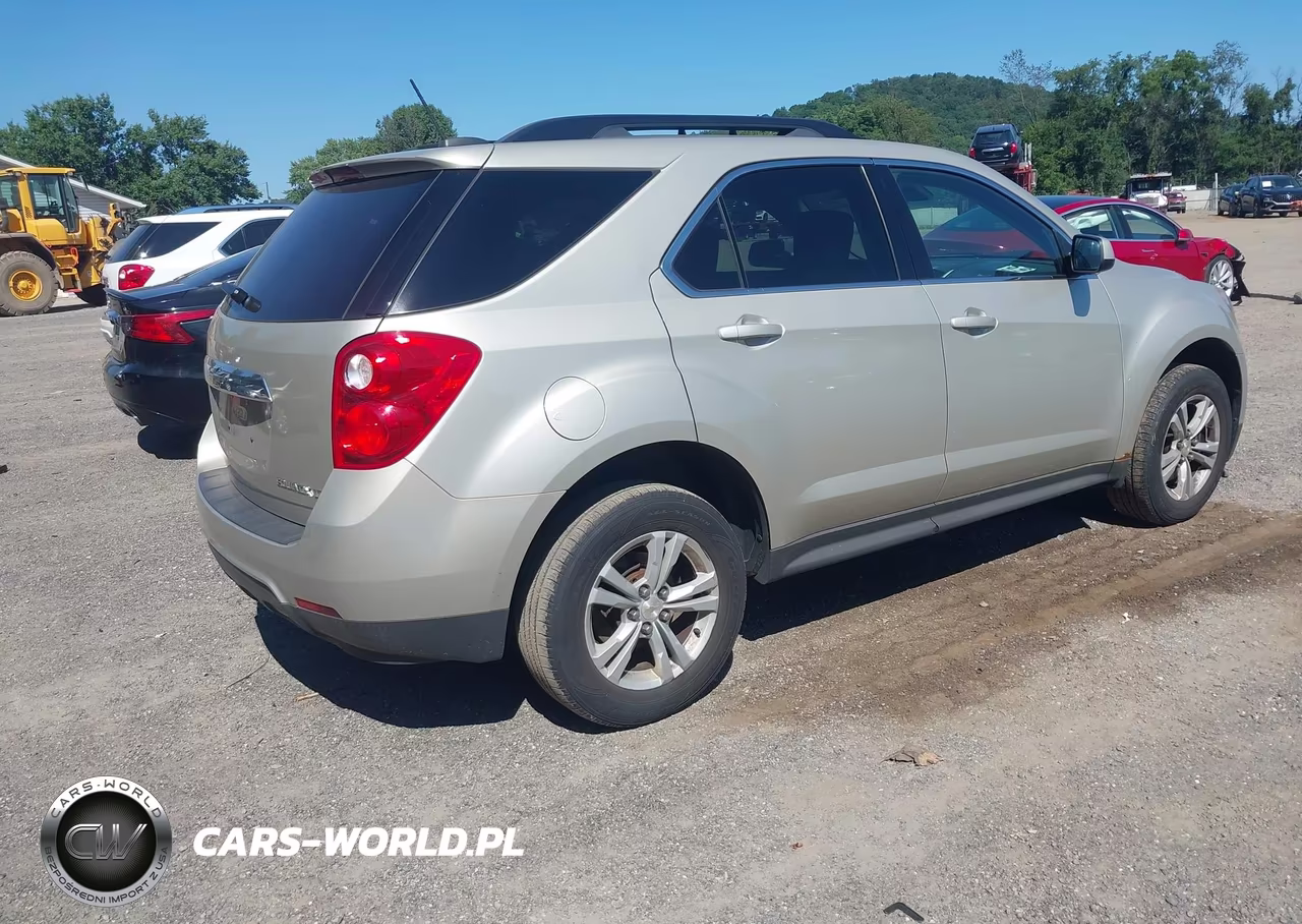 2015 Chevrolet Equinox Lt VIN:2GNALBEK9F6421918 - 4