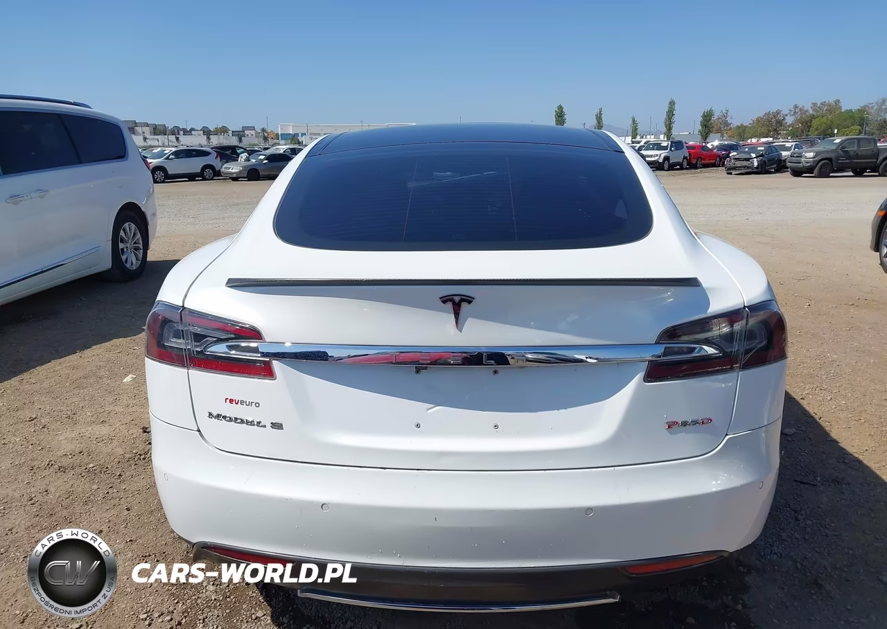 2014 Tesla Model S P85D VIN:5YJSA1H28EFP67508 - 17