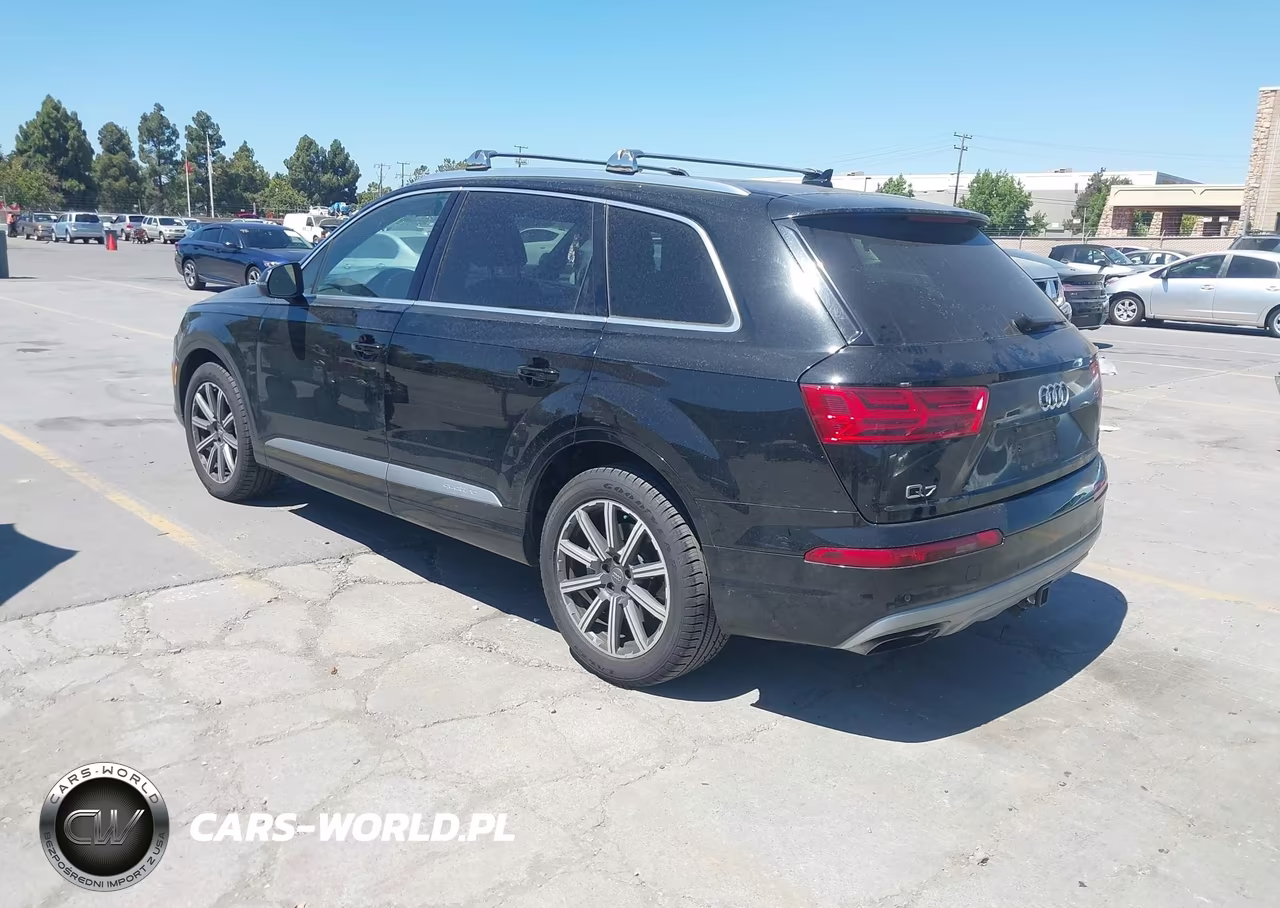 2017 Audi Q7 3.0T Premium VIN:WA1LAAF79HD008472 - 3