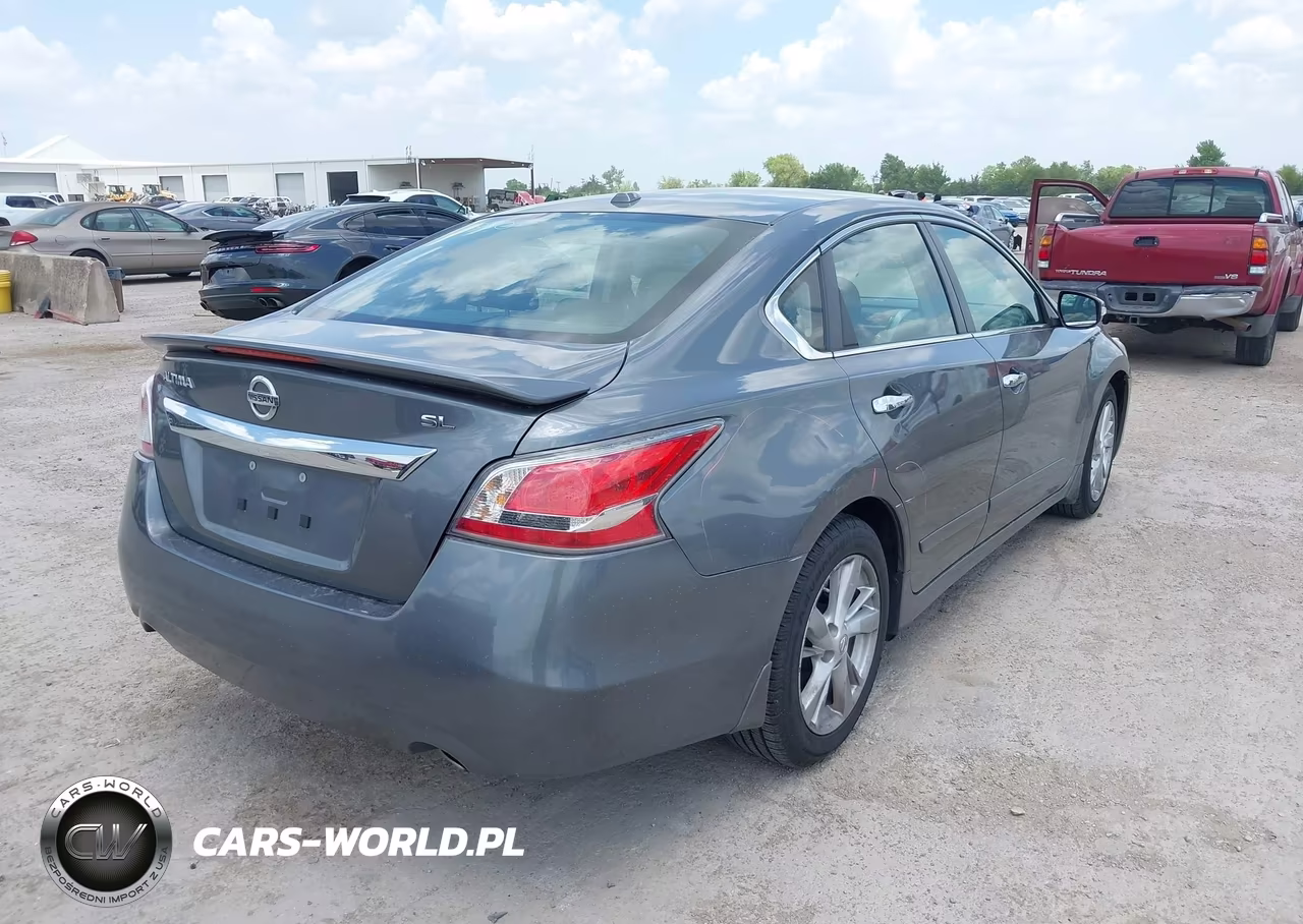 2015 Nissan Altima 2.5 Sl VIN:1N4AL3AP4FN866293 - 4