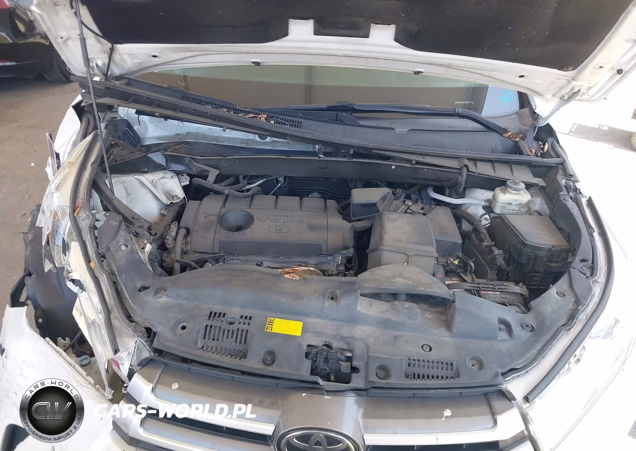 2018 Toyota Highlander Le VIN:5TDZARFH4JS034768 - 10