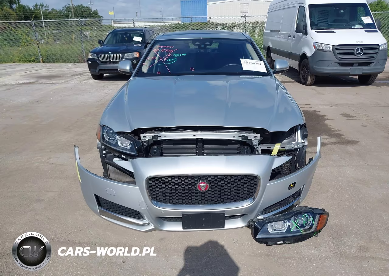 2020 Jaguar Xf 25T Premium Awd Automatic VIN:SAJBJ4FXXLCY86317 - 12