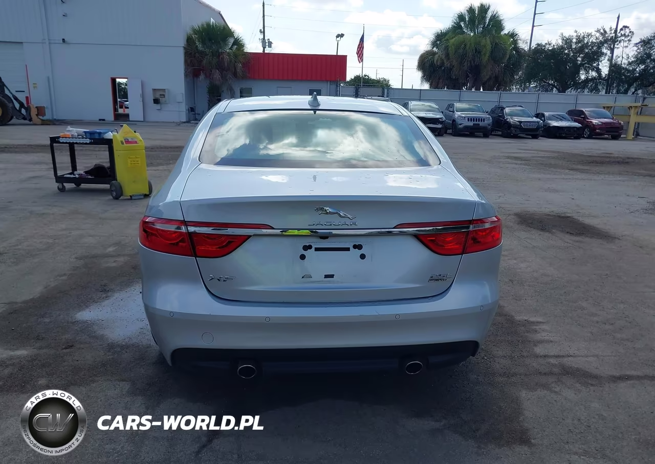 2020 Jaguar Xf 25T Premium Awd Automatic VIN:SAJBJ4FXXLCY86317 - 16