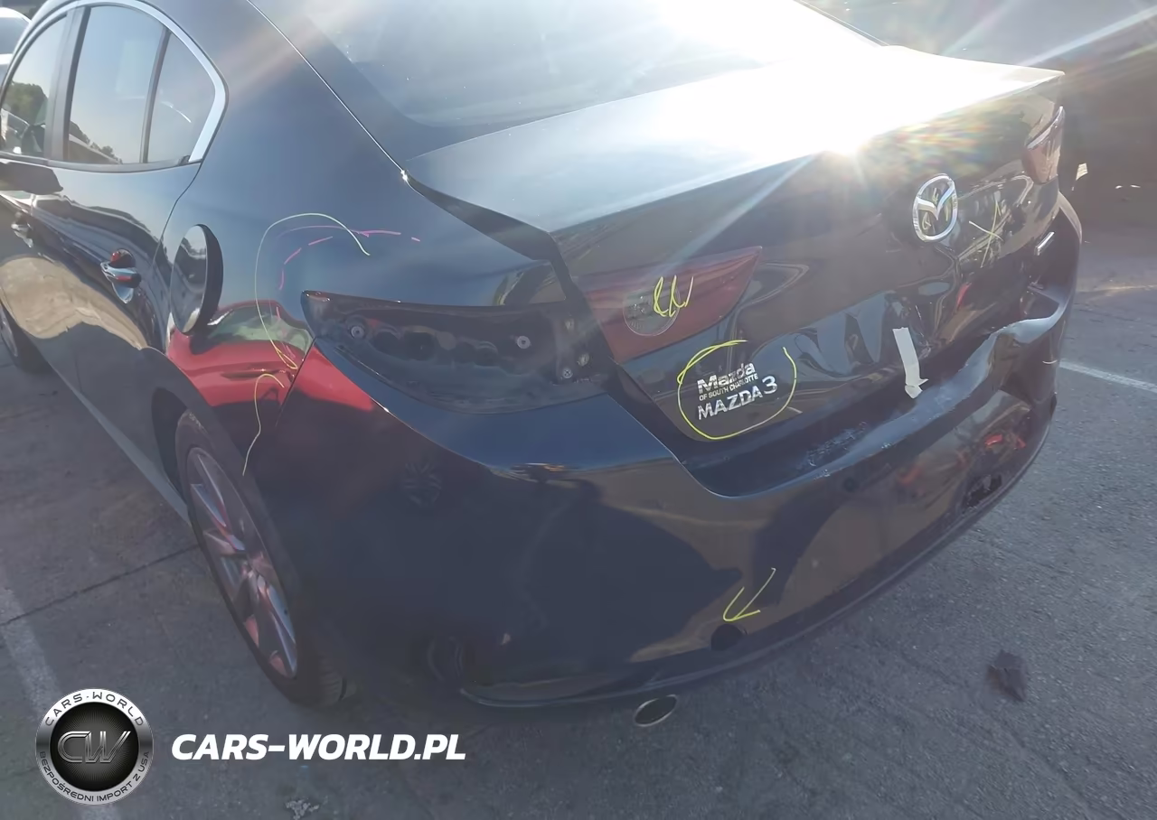 2019 Mazda Mazda3 Select Package VIN:3MZBPAAL8KM105336 - 18