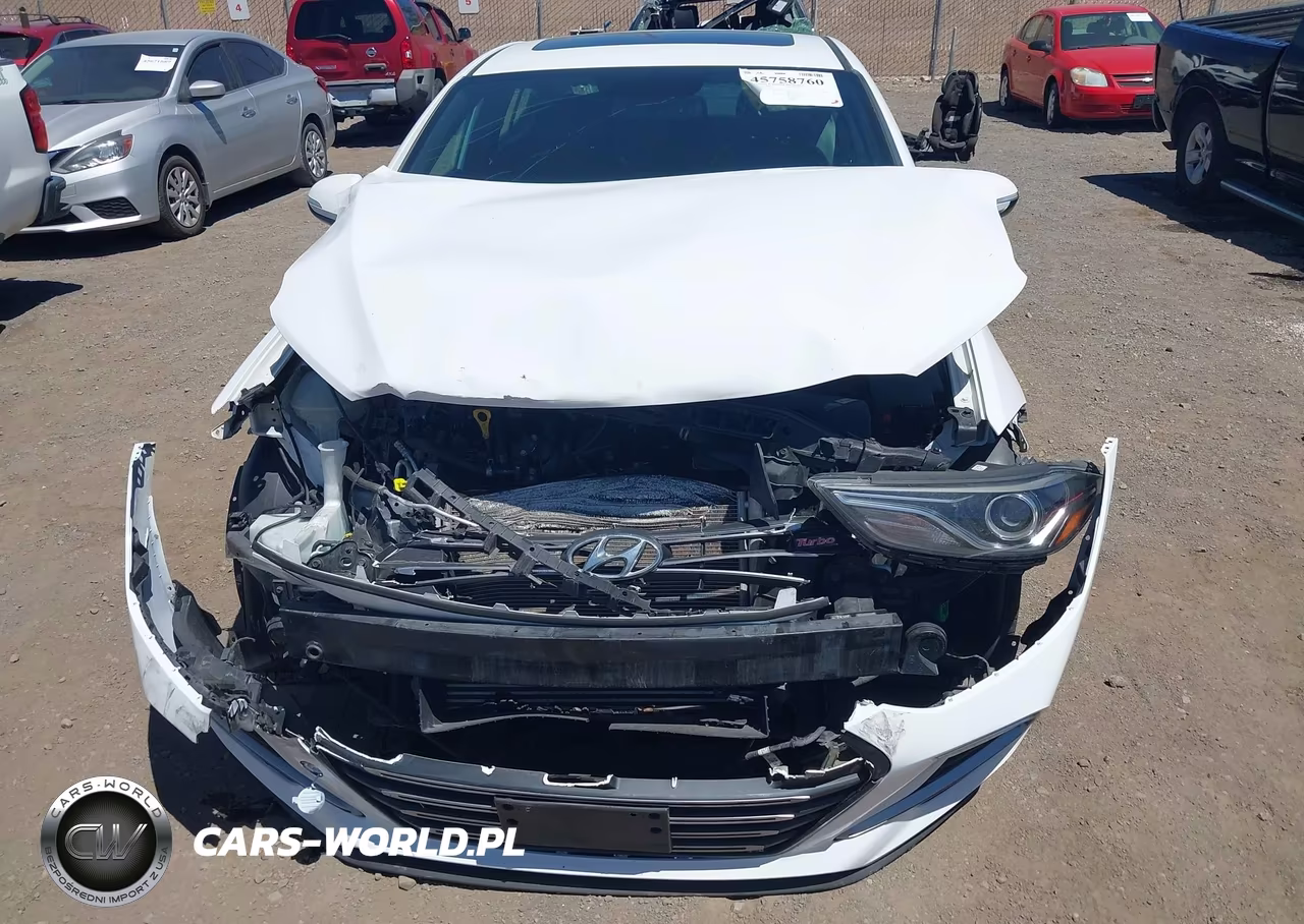 2018 Hyundai Elantra Sport VIN:KMHD04LB5JU504555 - 12