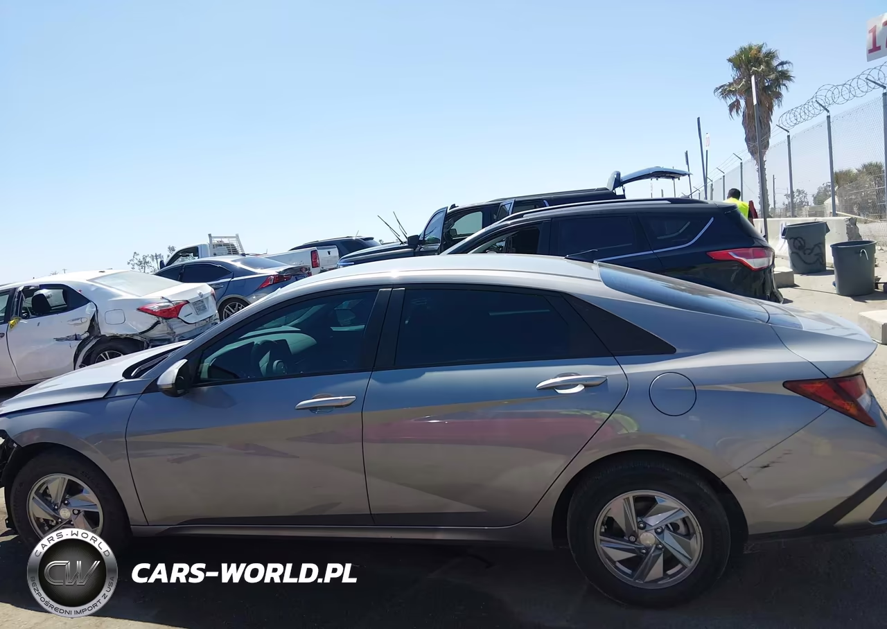 2024 Hyundai Elantra Se VIN:KMHLL4DG0RU693558 - 15
