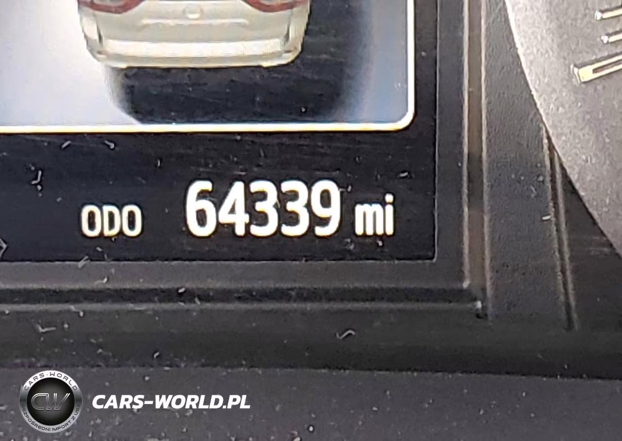 2018 Toyota Sienna Le 8-Passenger VIN:5TDKZ3DCXJS947338 - 16