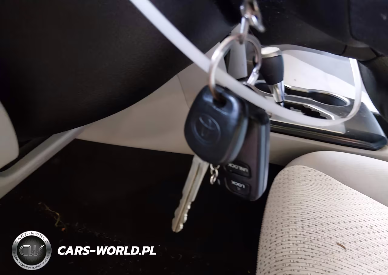 2014 Toyota Camry L VIN:4T1BF1FK2EU842968 - 11