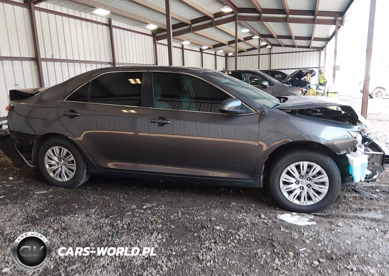 2014 Toyota Camry L VIN:4T1BF1FK2EU842968 - 14