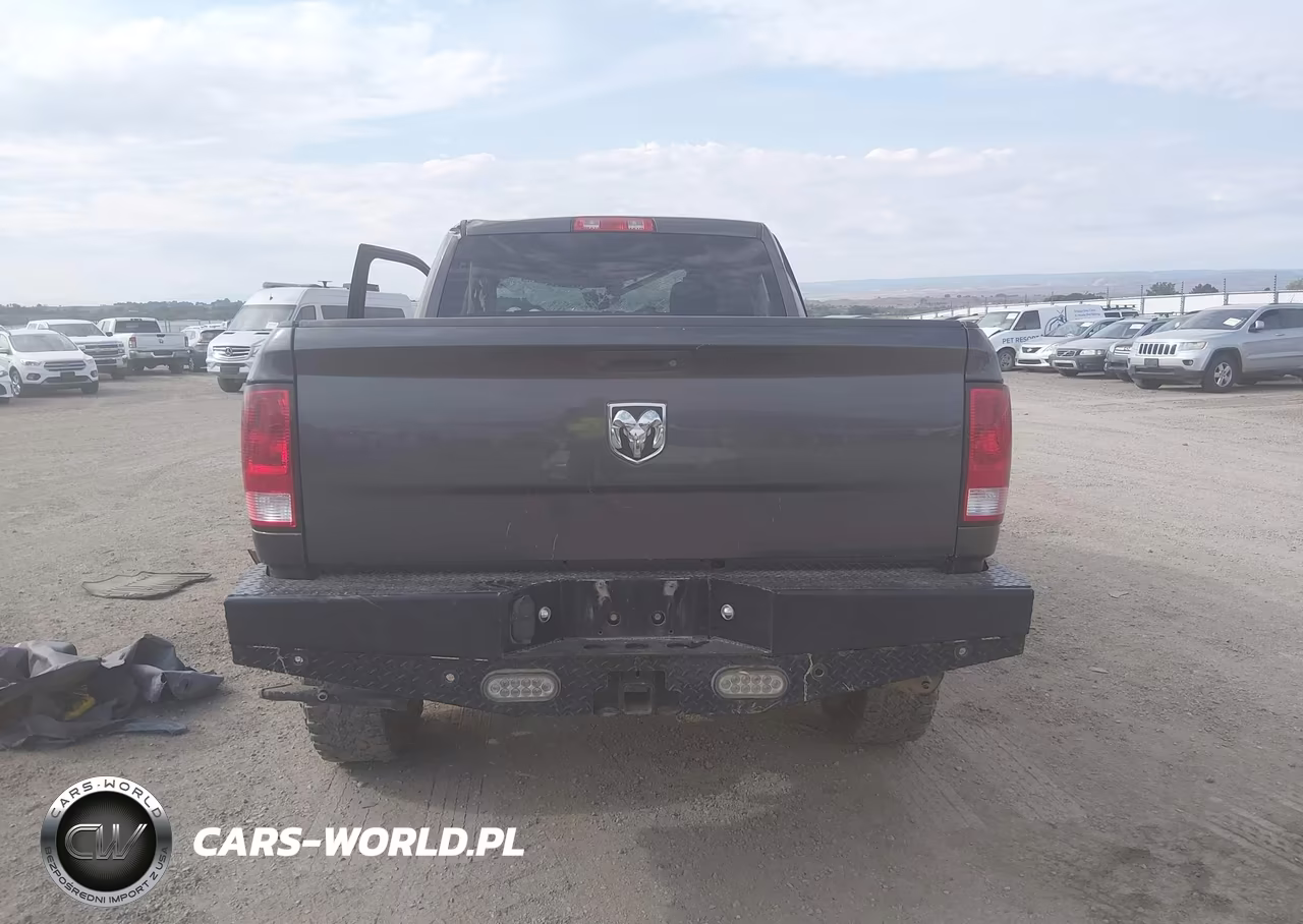 2018 Ram 2500 Tradesman 4X4 6'4 Box VIN:3C6UR5CJ9JG106217 - 16