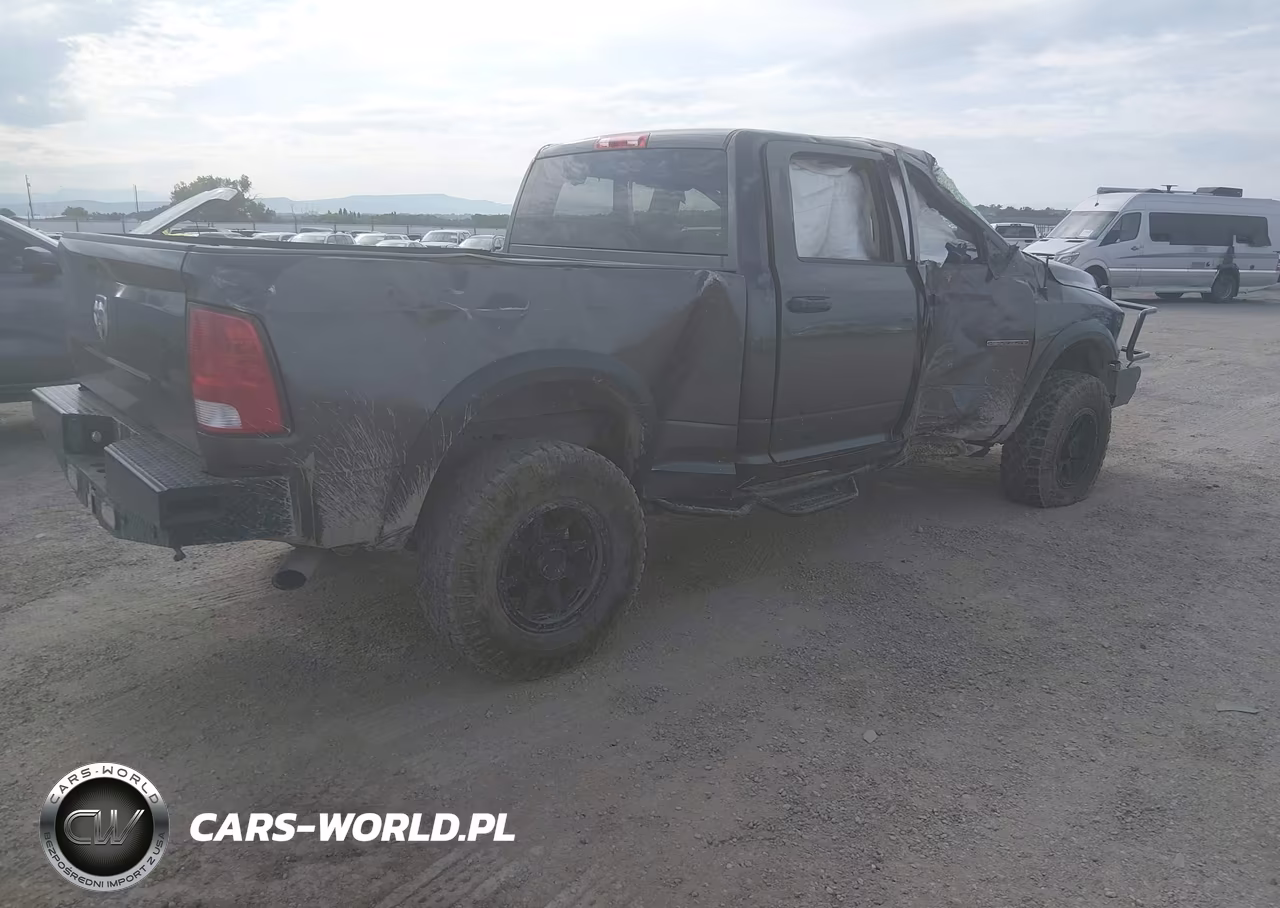 2018 Ram 2500 Tradesman 4X4 6'4 Box VIN:3C6UR5CJ9JG106217 - 4