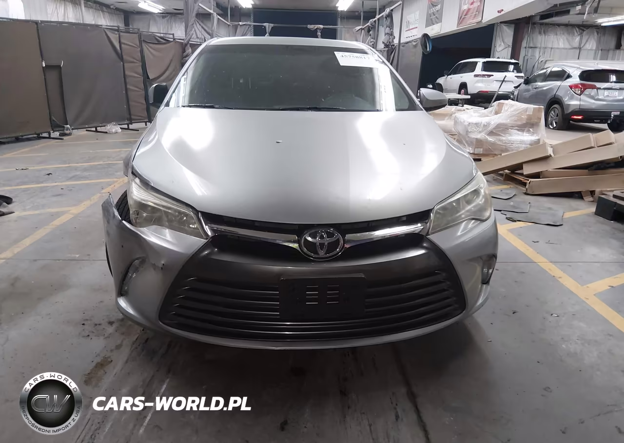 2016 Toyota Camry Le VIN:4T1BF1FK5GU237913 - 12