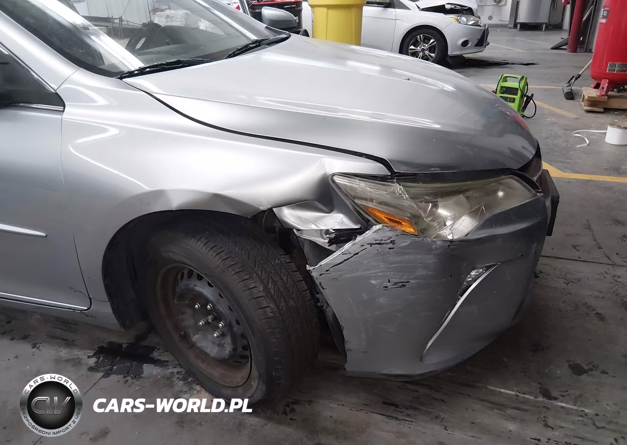 2016 Toyota Camry Le VIN:4T1BF1FK5GU237913 - 6