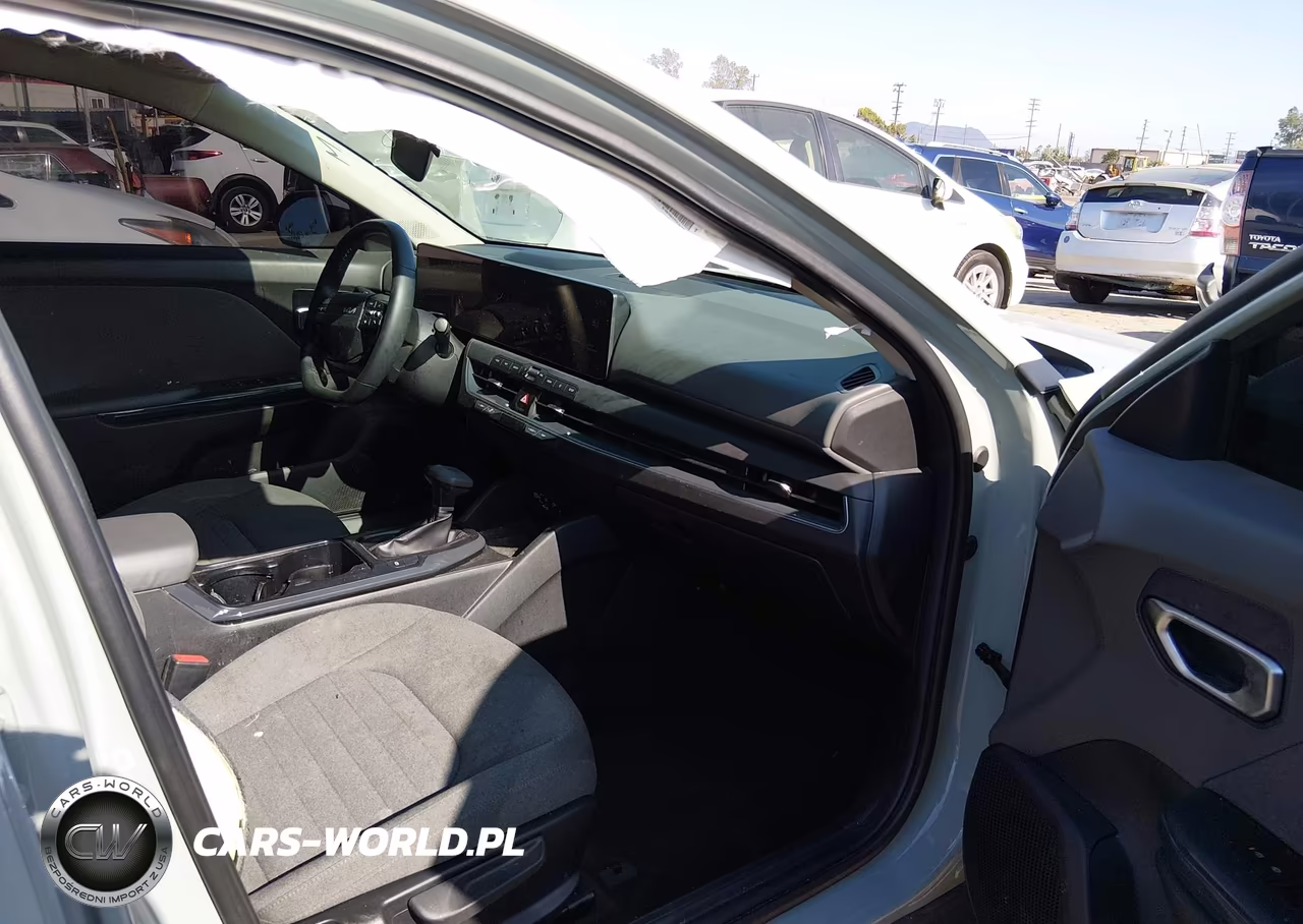 2025 Kia K4 Ex VIN:3KPFU4DE2SE125068 - 5