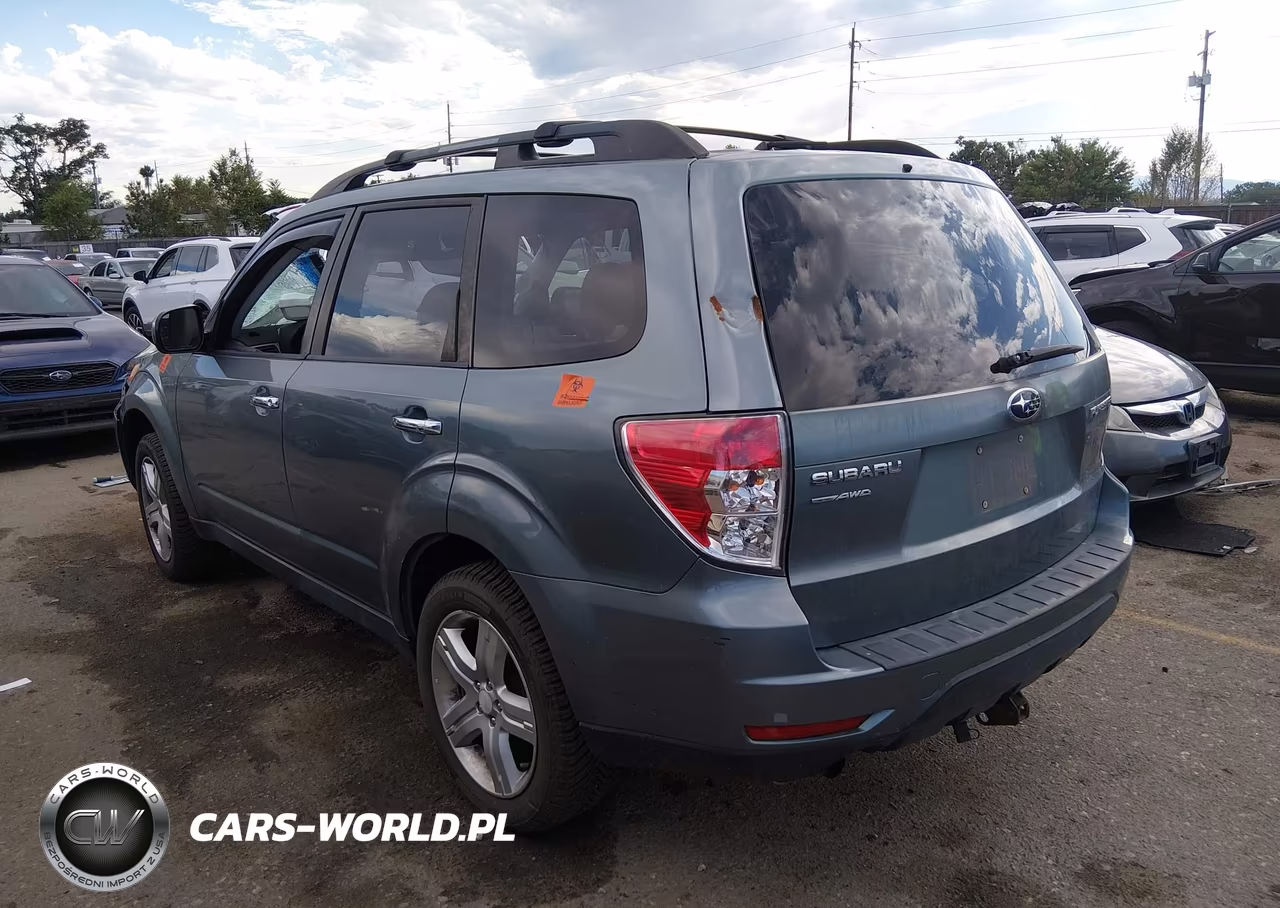 2010 Subaru Forester 2.5X Premium VIN:JF2SH6CC9AG793979 - 3