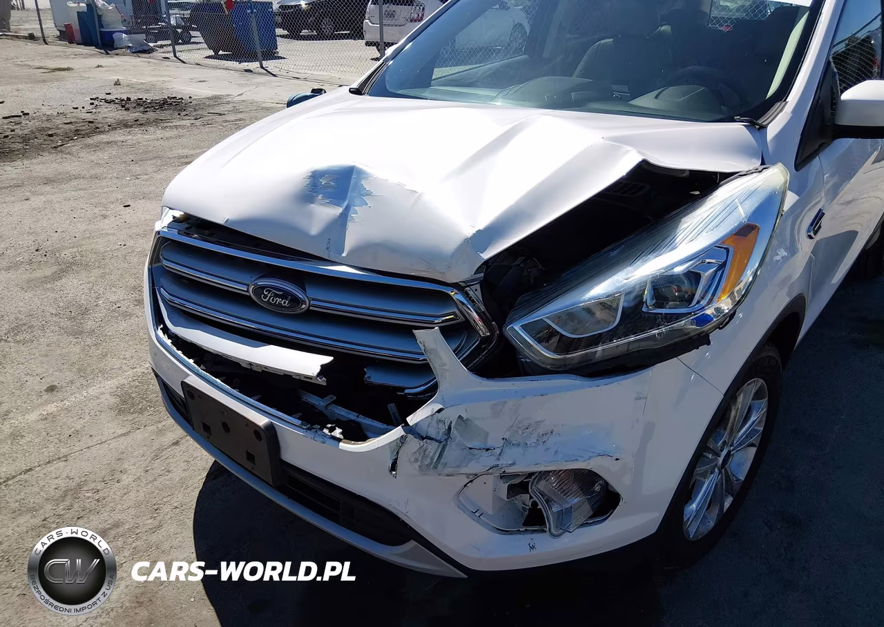2017 Ford Escape Se VIN:1FMCU0GDXHUE74712 - 6