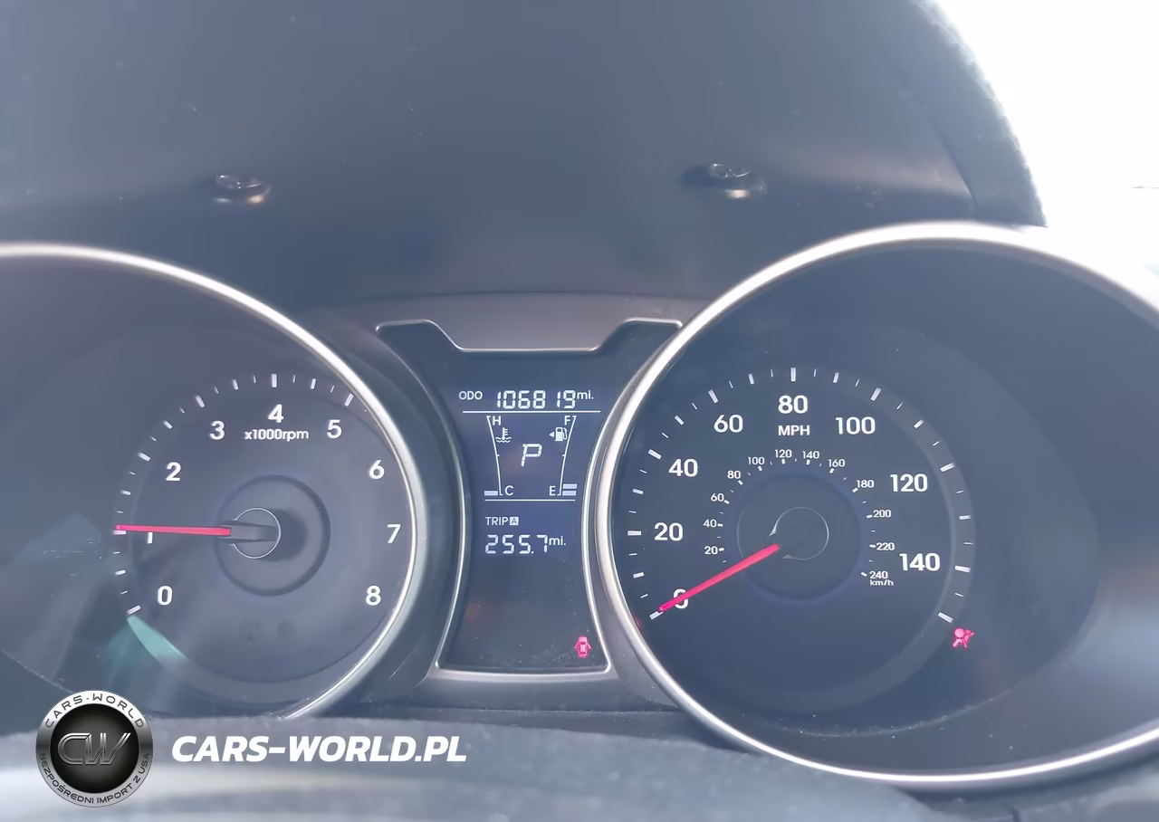 2012 Hyundai Veloster Base W-Black VIN:KMHTC6AD0CU055758 - 7
