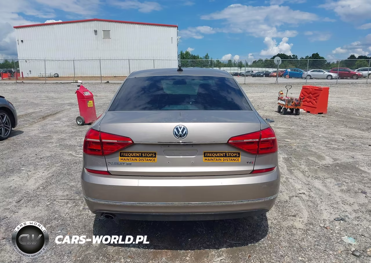 2016 Volkswagen Passat 1.8T Se VIN:1VWBS7A35GC011876 - 17