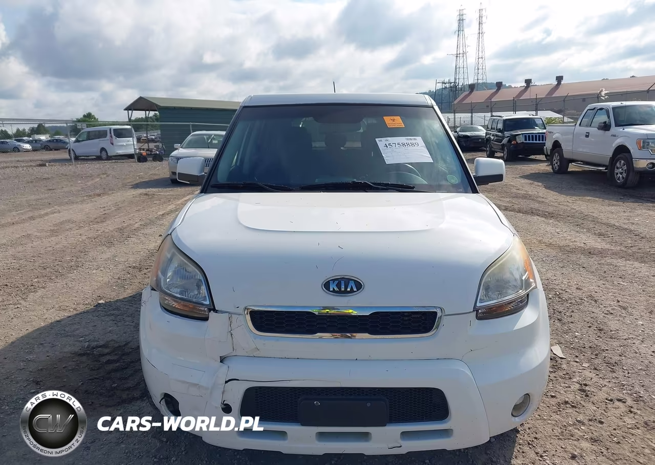 2011 Kia Soul + VIN:KNDJT2A28B7725928 - 6