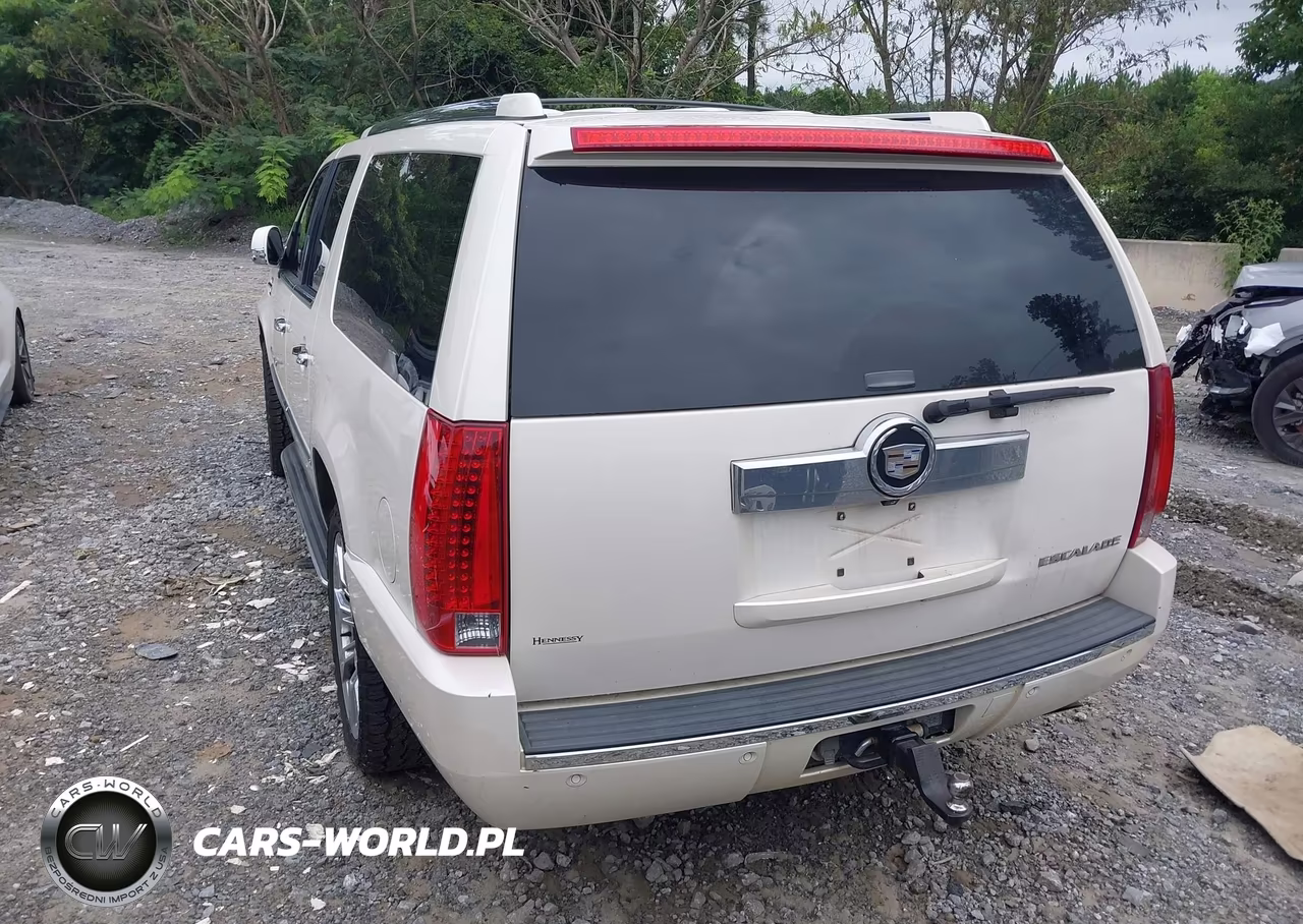 2008 Cadillac Escalade Esv VIN:1GYFK66898R173070 - 3