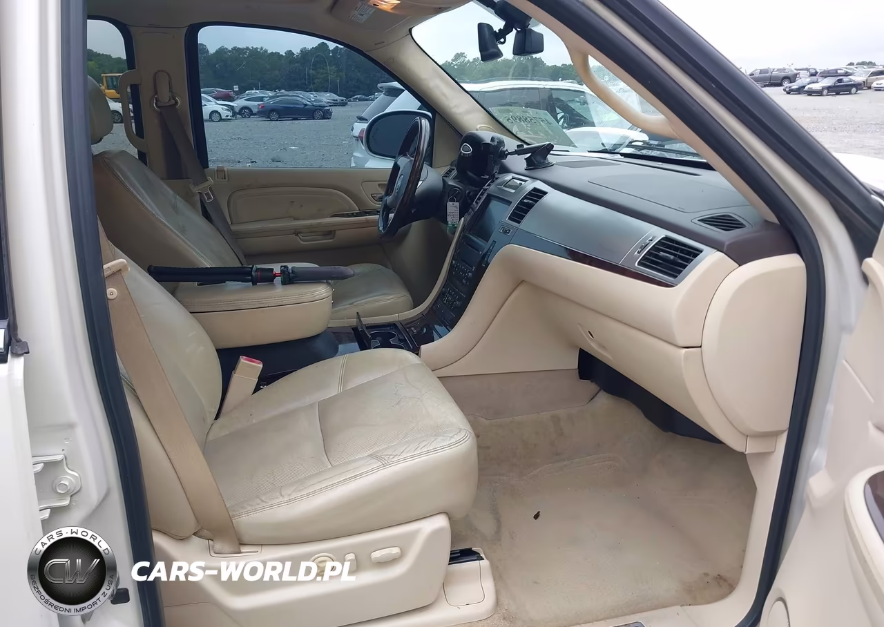 2008 Cadillac Escalade Esv VIN:1GYFK66898R173070 - 5