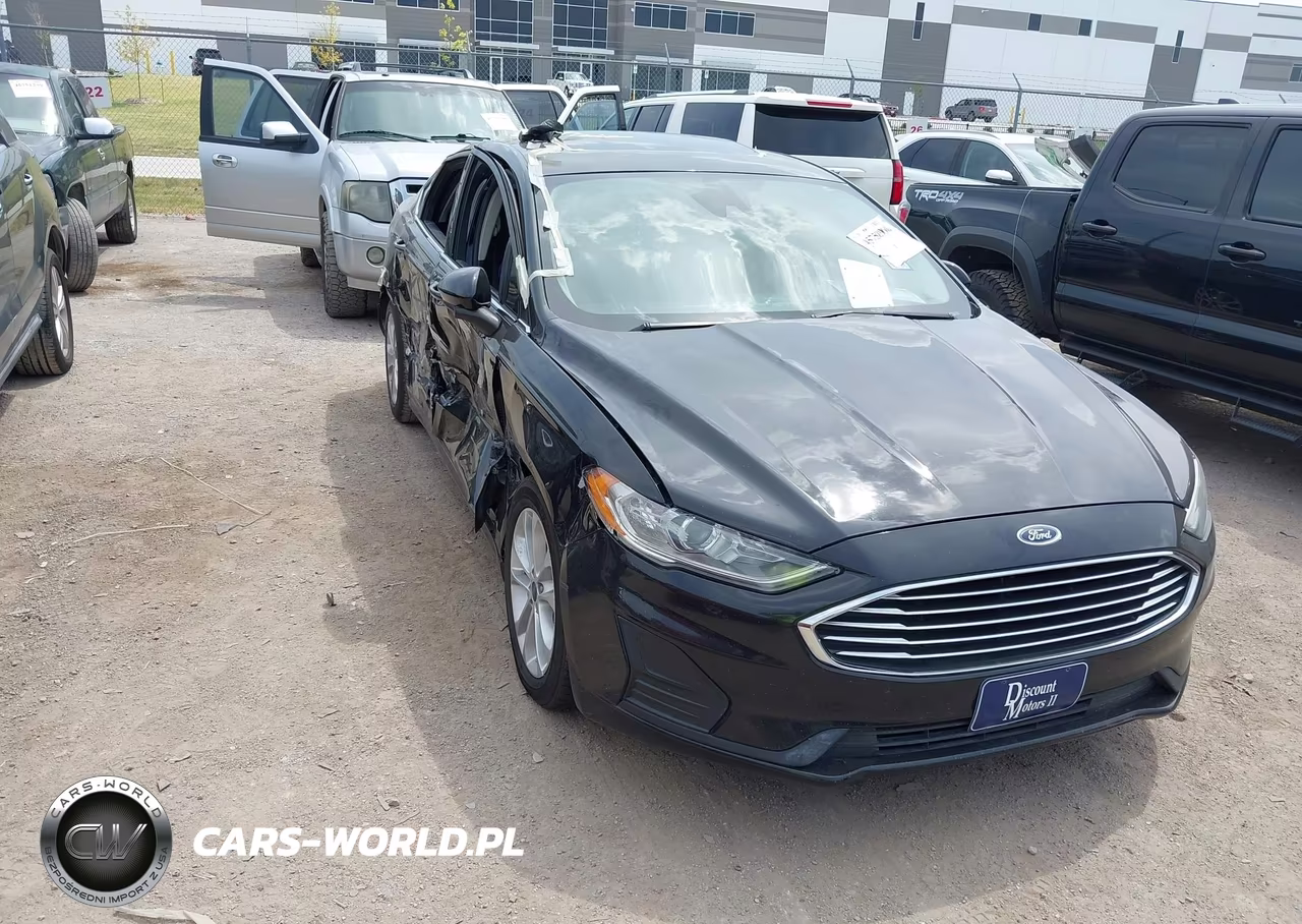 2020 Ford Fusion Se – zdjęcie 1 z 16