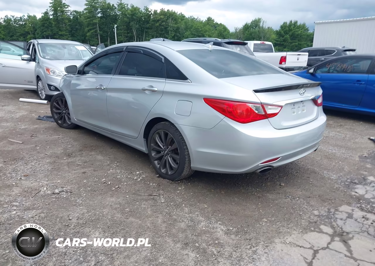 2013 Hyundai Sonata Se VIN:5NPEC4AC2DH725346 - 3