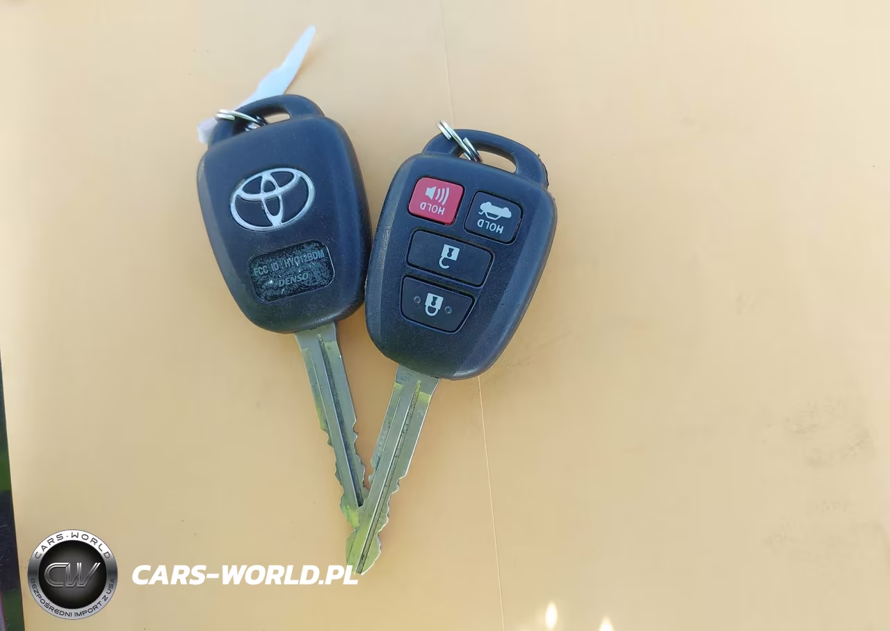 2014 Toyota Camry Le VIN:4T4BF1FK6ER388231 - 11