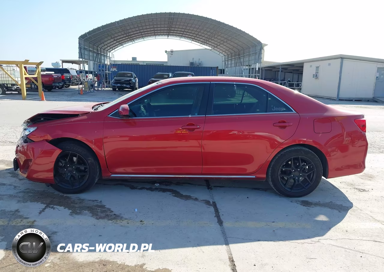 2014 Toyota Camry Le VIN:4T4BF1FK6ER388231 - 14