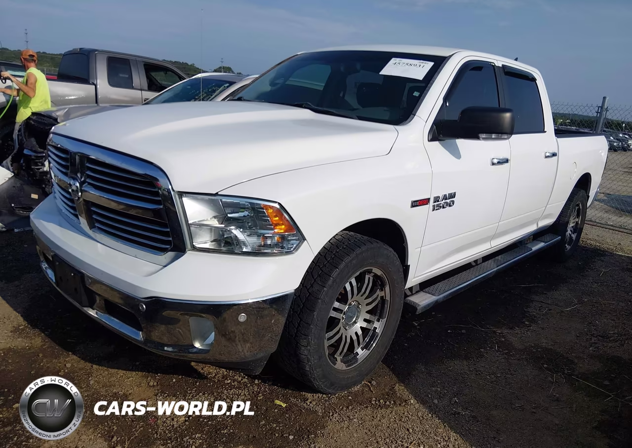 2015 Ram 1500 Lone Star VIN:1C6RR7TM6FS695710 - 2