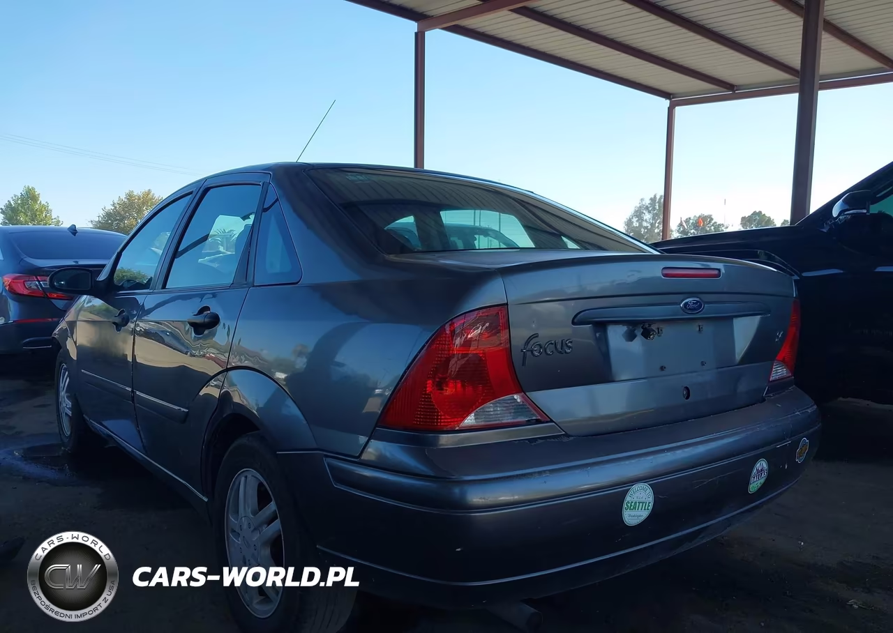 2002 Ford Focus Se Base-Se Comfort VIN:1FAFP34362W112402 - 3