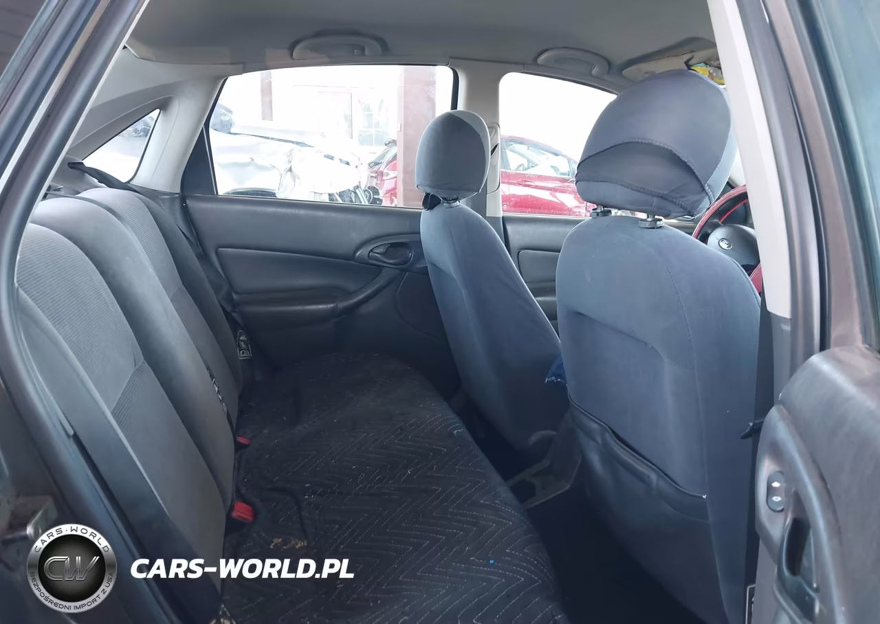 2002 Ford Focus Se Base-Se Comfort VIN:1FAFP34362W112402 - 8