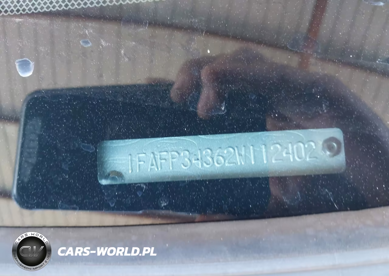 2002 Ford Focus Se Base-Se Comfort VIN:1FAFP34362W112402 - 9