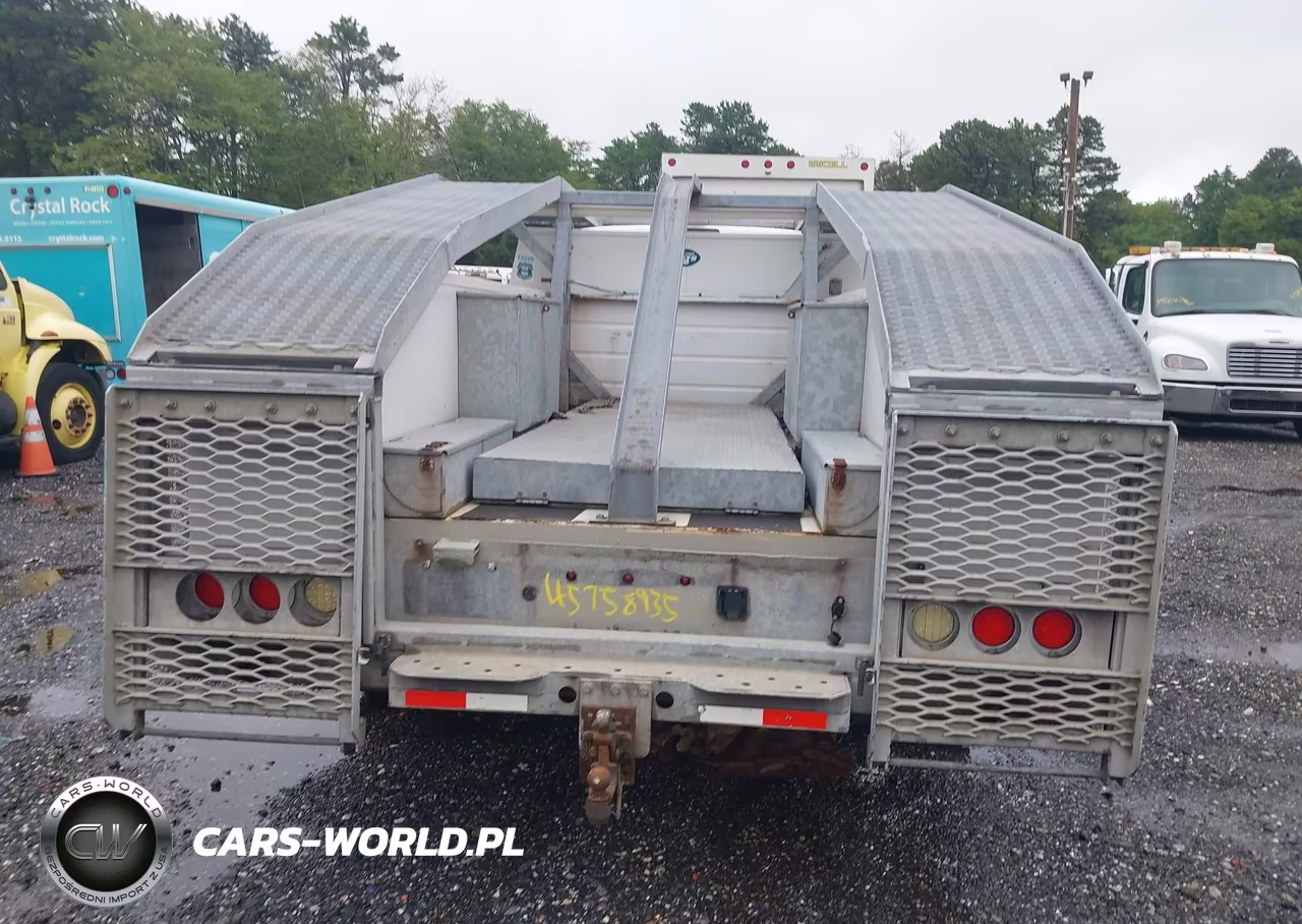 2015 Ford F-550 Chassis Xl VIN:1FDUF5HY0FEC42575 - 15