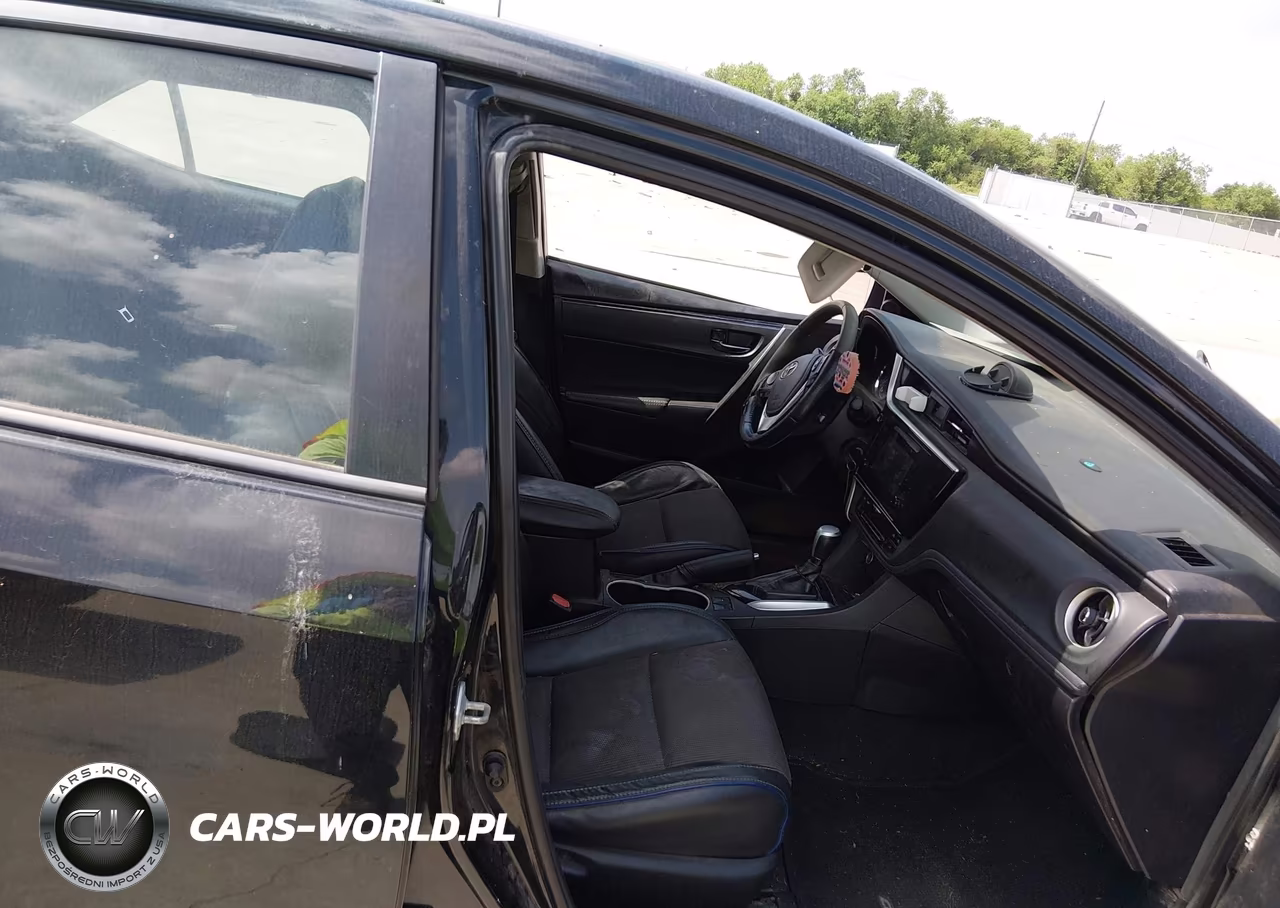 2018 Toyota Corolla Se VIN:5YFBURHE3JP774073 - 5