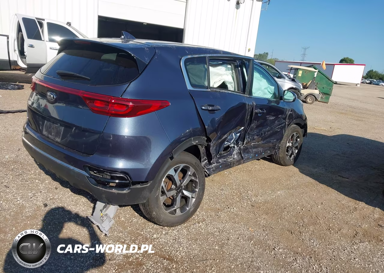 2022 Kia Sportage Lx VIN:KNDPMCAC9N7010652 - 4