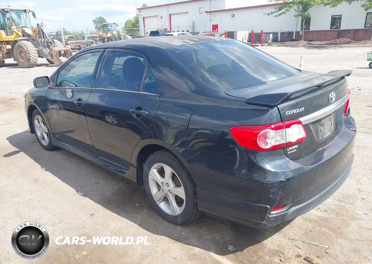 2012 Toyota Corolla S VIN:2T1BU4EEXCC820055 - 3