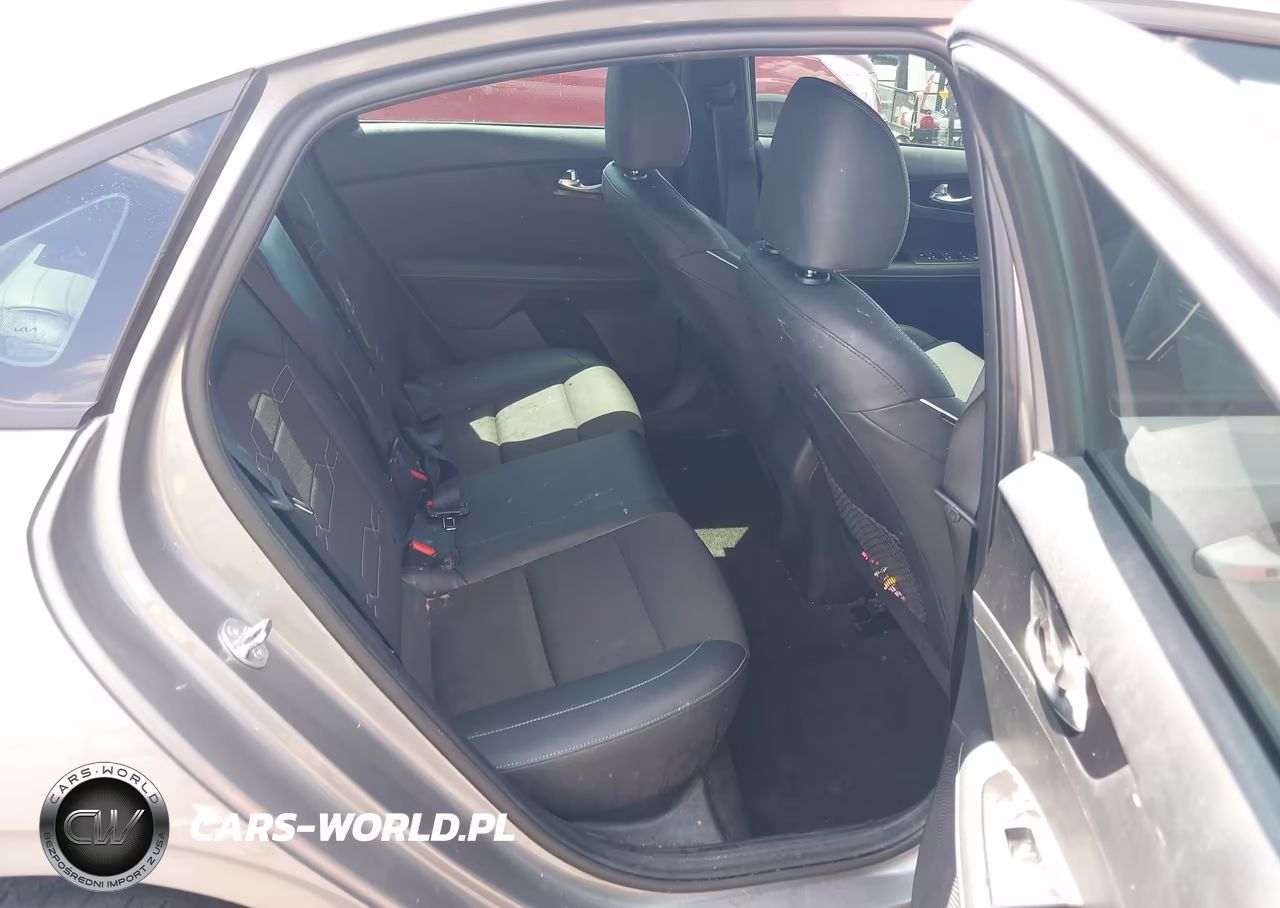 2024 Kia Forte Gt-Line VIN:3KPF54AD4RE785745 - 8