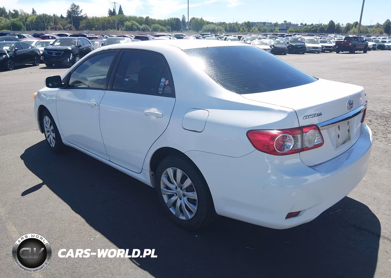 2012 Toyota Corolla Le VIN:5YFBU4EE2CP046173 - 3