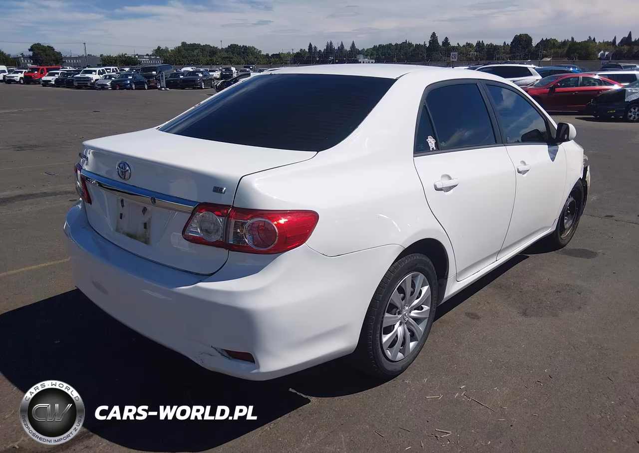 2012 Toyota Corolla Le VIN:5YFBU4EE2CP046173 - 4