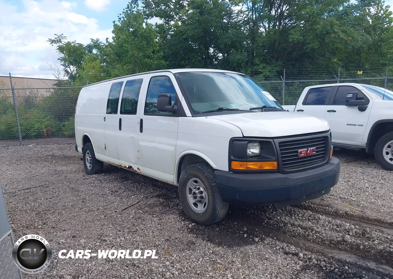 2014 GMC Savana 3500 Work Van